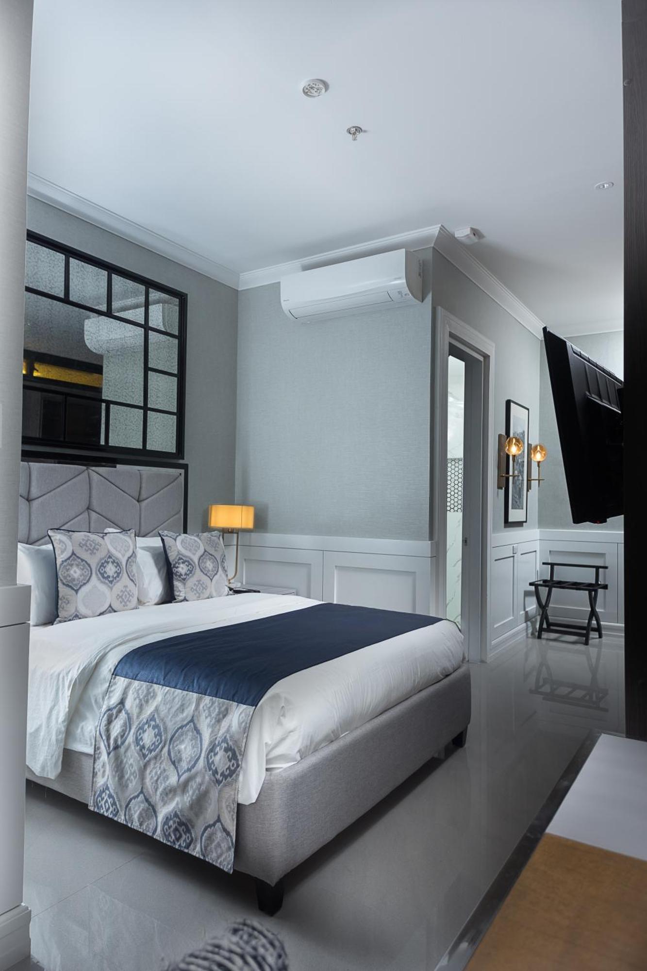 Stonehill Suites Bacolod Eksteriør bilde