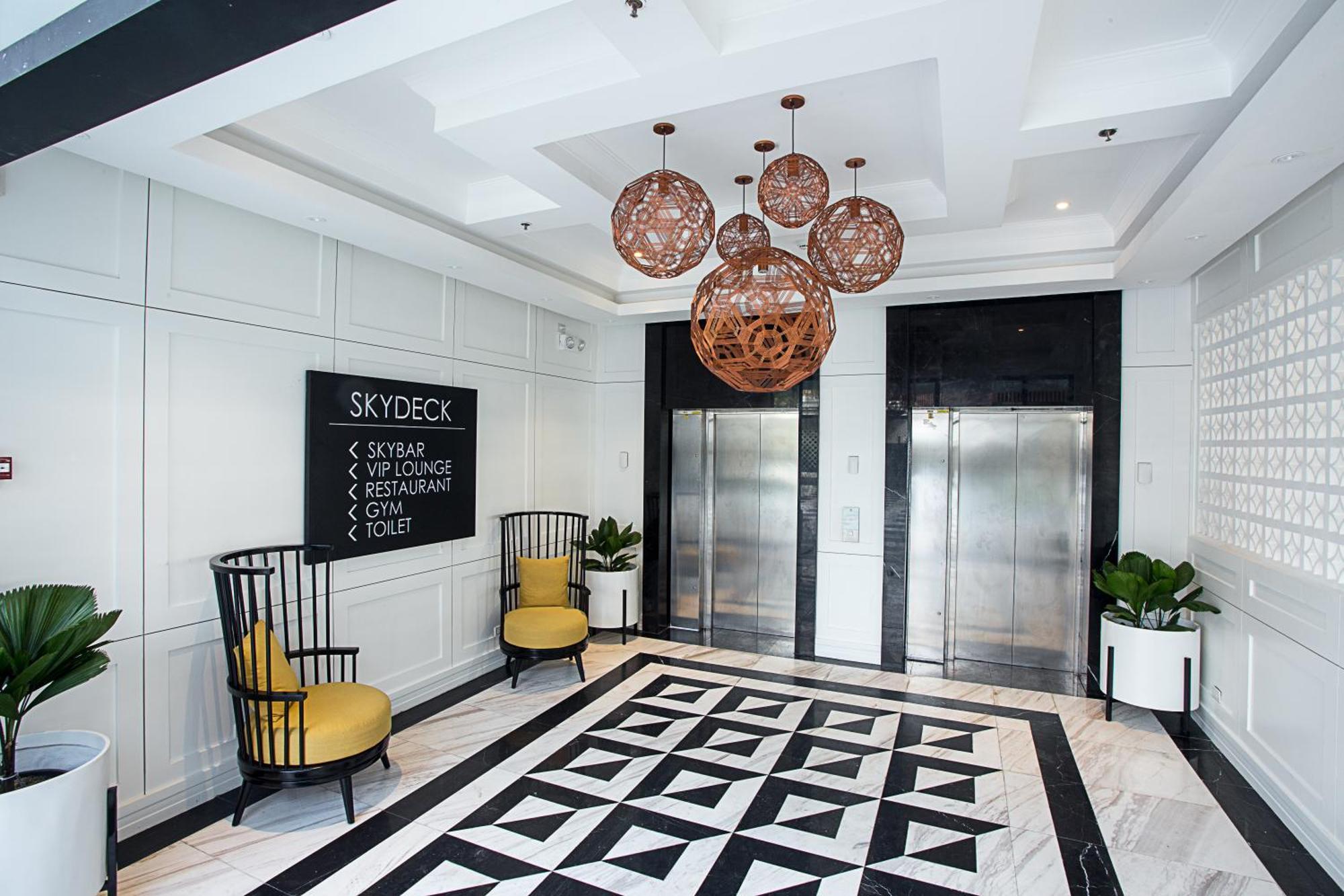 Stonehill Suites Bacolod Eksteriør bilde